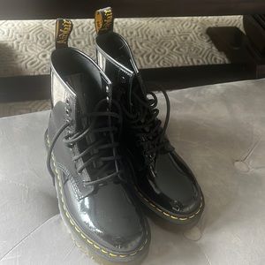 Great condition! Black Patent Doc Martens NWOT Size 7